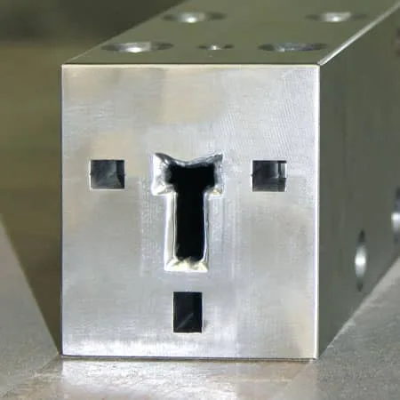 Grating T-bar pultrusion die