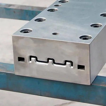 GRP toe plate pultrusion die