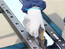 Polishing a die cavity